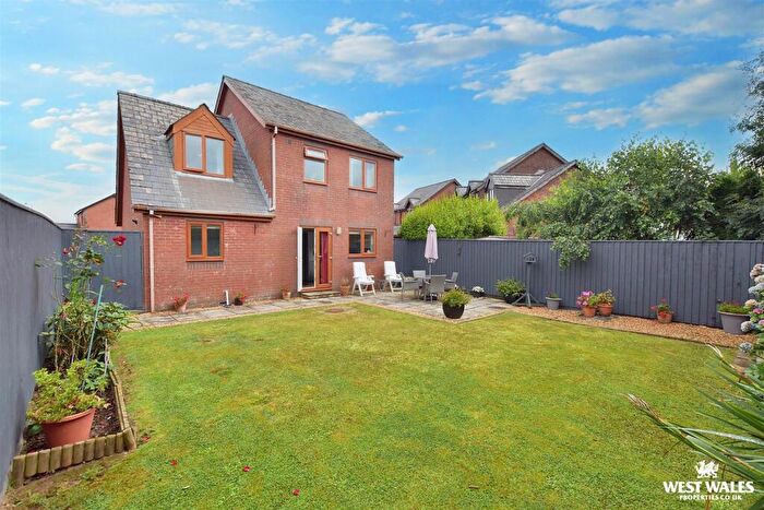 3 Bedroom Detached House For Sale In Tudor Gardens, Merlins Bridge, Haverfordwest, SA61