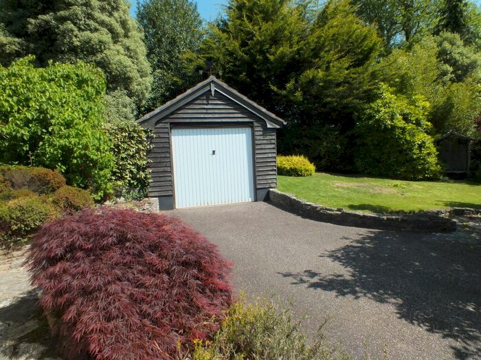 2 Bedroom Detached Bungalow To Rent In Toadpit Lane, West Hill, Ottery St. Mary, EX11