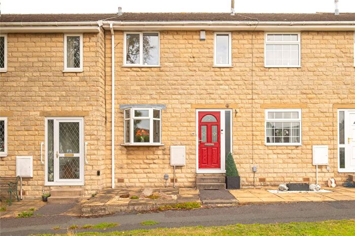3 Bedroom Terraced House For Sale In Lydgate, Lepton, Huddersfield, HD8