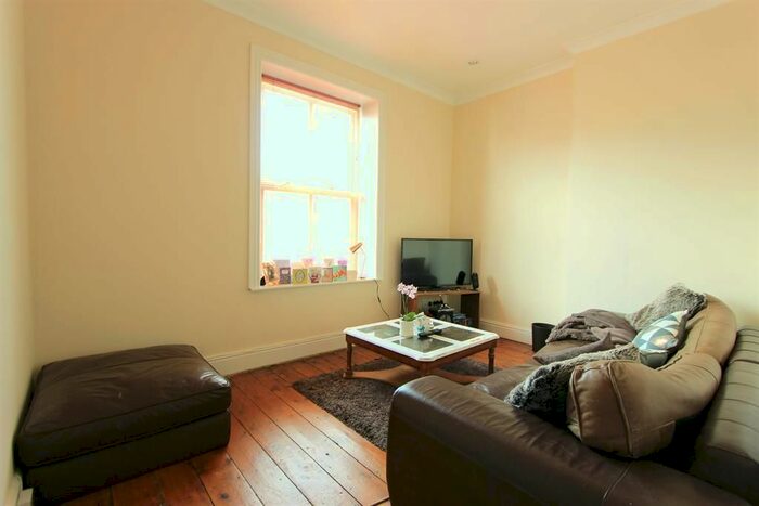 1 Bedroom Flat To Rent In Wostenholm Road, Sheffield, S7