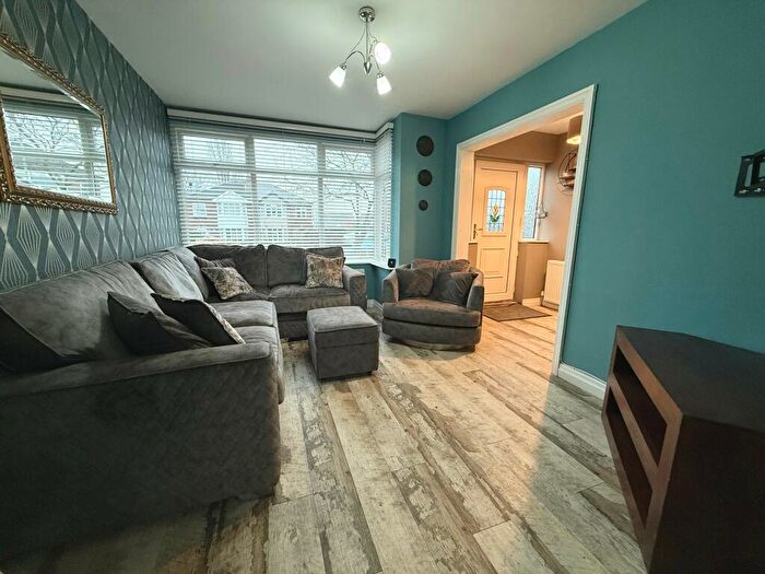3 Bedroom House To Rent In The Grove, Little Preston, LS26