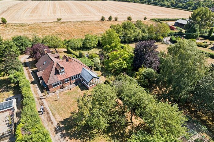 3 Bedroom Equestrian Property For Sale In Finch Lane, Amersham, Buckinghamshire, HP7