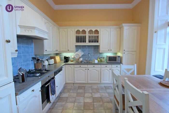 2 Bedroom Flat To Rent In Palmerston Place, West End, Edinburgh, EH12