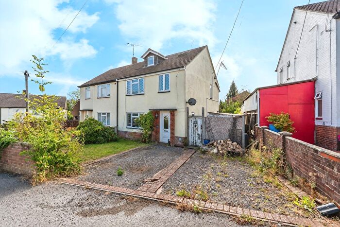 3 Bedroom Semi-detached House For Sale In Roberts Road, Totton, Southampton, Hampshire, SO40