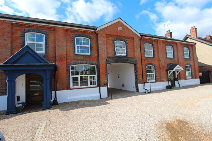 3 Bedroom Terraced House To Rent In Foremans, Roxwell Road, CM1