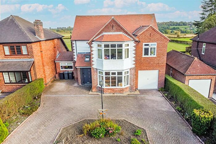 4 Bedroom Detached House For Sale In Moorgreen, Moorgreen, Nottingham, NG16