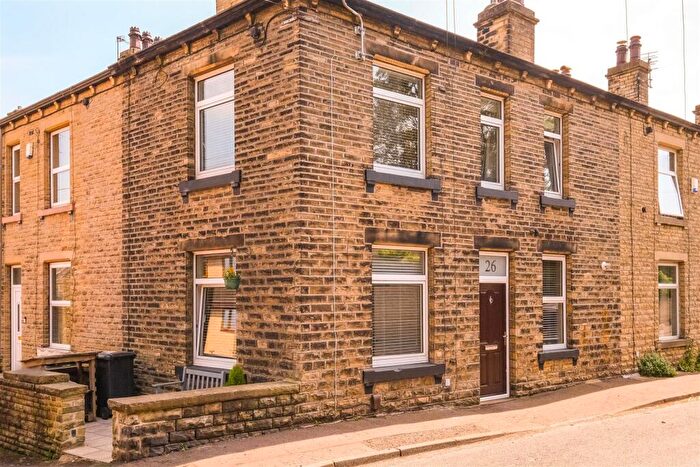 3 Bedroom Terraced House For Sale In Churchfields Road, Brighouse, HD6