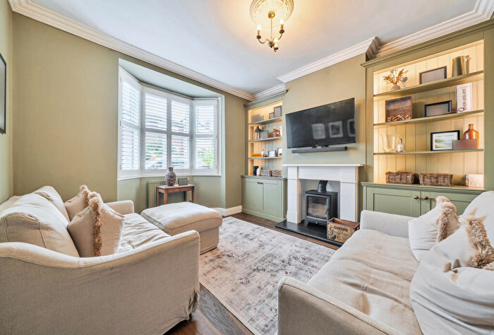 2 Bedroom Semi Detached House For Sale In Montpelier Road, Sutton, SM1
