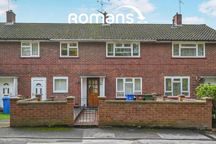 3 Bedroom Terraced House To Rent In Windmill Road, Bracknell, RG42