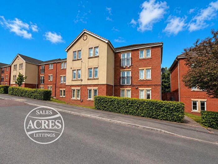 1 Bedroom Flat For Sale In Blue Cedar Drive, Streetly, Sutton Coldfield, B74