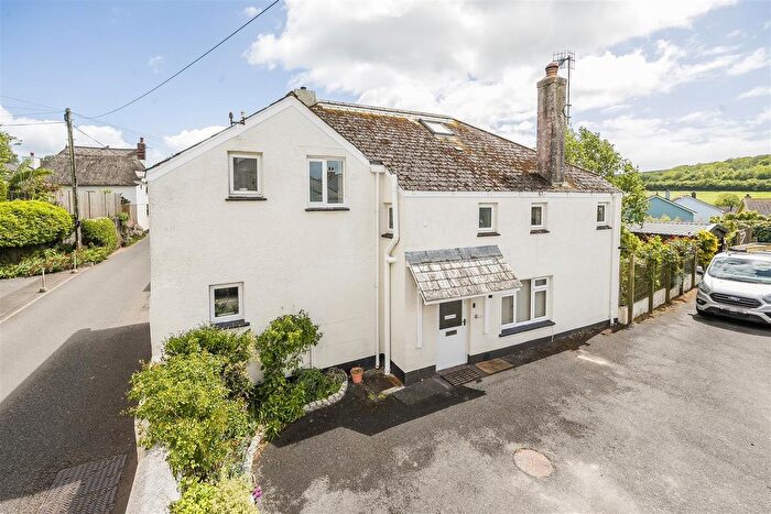 3 Bedroom Detached House For Sale In Chillington, Kingsbridge, TQ7
