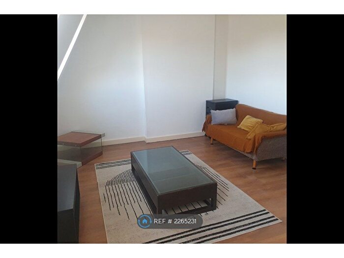 1 Bedroom Flat To Rent In Brixton Road, London, SW9