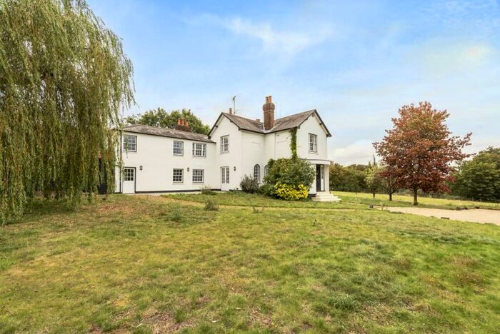 5 Bedroom Detached House To Rent In Coleman Green Lane Wheathampstead, AL4