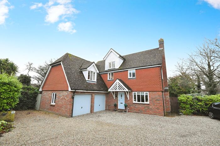 6 Bedroom Detached House For Sale In Great Notley Avenue, Great Notley, Braintree, CM77