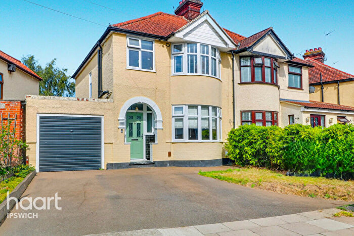 3 Bedroom Semi-Detached House For Sale In Brookfield Road, Ipswich, IP1