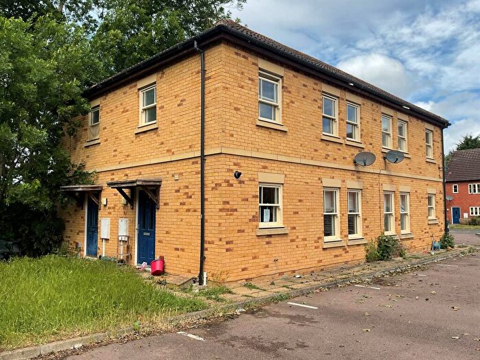 2 Bedroom Cluster House For Sale In Chapman Road, Wellingborough, NN8