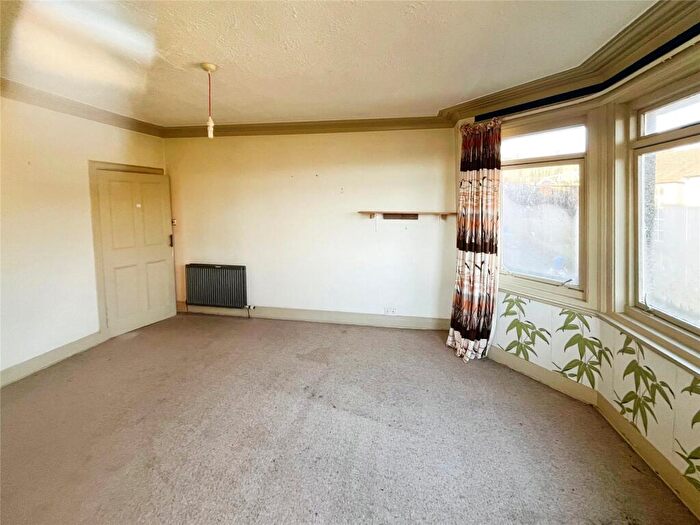 1 Bedroom Flat For Sale In Glebe Park, Inverkeithing, Fife, KY11
