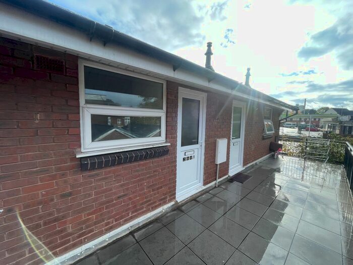 1 Bedroom Flat To Rent In Whitehall Road, Tipton, DY4