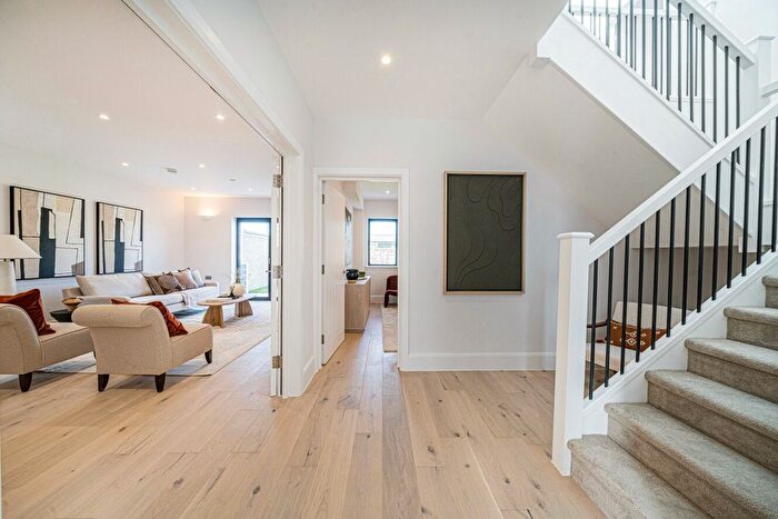 4 Bedroom Detached House For Sale In Mount Ephraim Road, London, Greater London, SW16