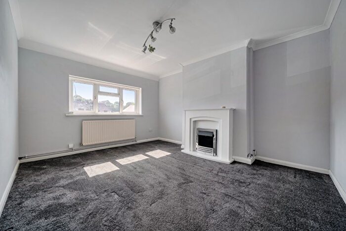 2 Bedroom Maisonette To Rent In Kingsground, London, SE9