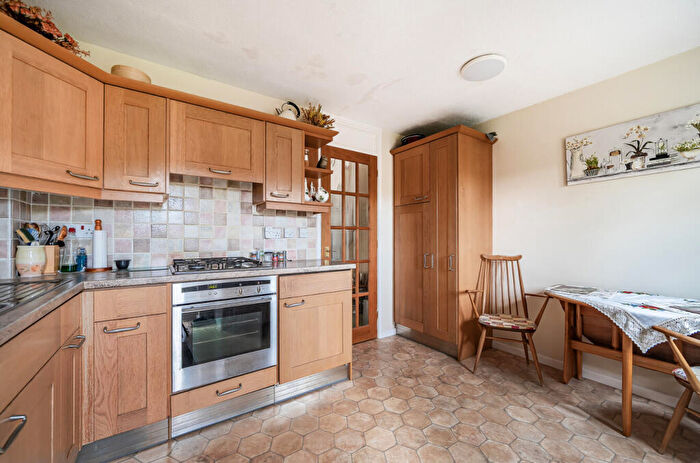 2 Bedroom Semi-Detached House For Sale In Puttocks Close, Haslemere, West Sussex, GU27