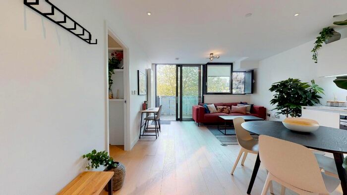 1 Bedroom Flat To Rent In Highgate Hill, London, N19