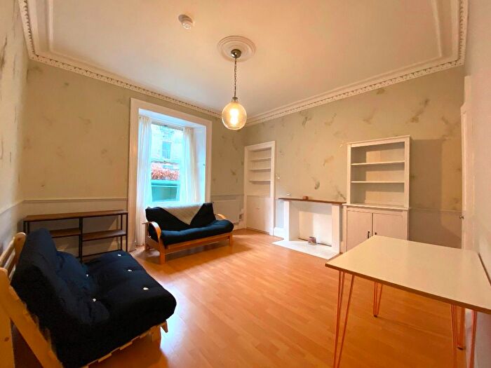 2 Bedroom Flat To Rent In Livingstone Place, Meadows, Edinburgh, EH9