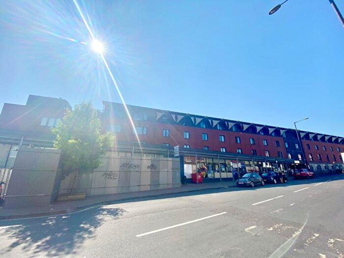 1 Bedroom Flat To Rent In Bedminster, West Street, BS3