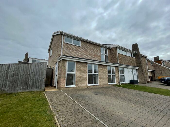 3 Bedroom End Of Terrace House To Rent In Cumnor Hill, Botley, OX2