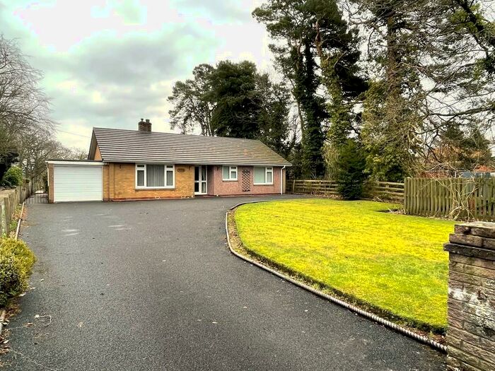 3 Bedroom Detached Bungalow For Sale In Heads Nook, Brampton, CA8