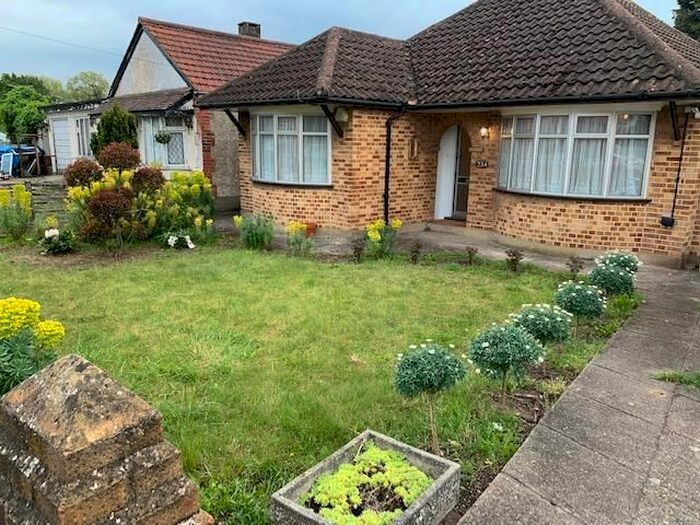 3 Bedroom Property To Rent In Feltham Road, Ashford, TW15