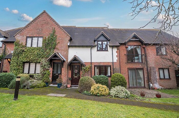 3 Bedroom Terraced House For Sale In Long Crendon, Buckinghamshire, HP18