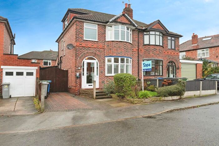 4 Bedroom Semi Detached House For Sale In Whitegate Park, Manchester, M41