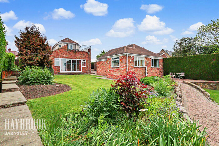 4 Bedroom Detached Bungalow For Sale In Doncaster Road, Ardsley, S71