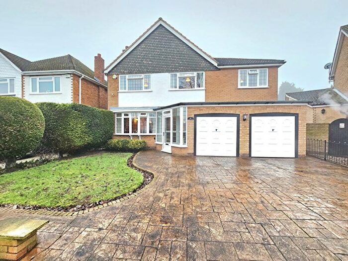 4 Bedroom Detached House For Sale In Morven Road, Sutton Coldfield, B73