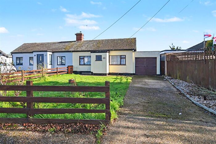 2 Bedroom Semi-Detached Bungalow For Sale In Hawkesbury Road, Canvey Island, SS8