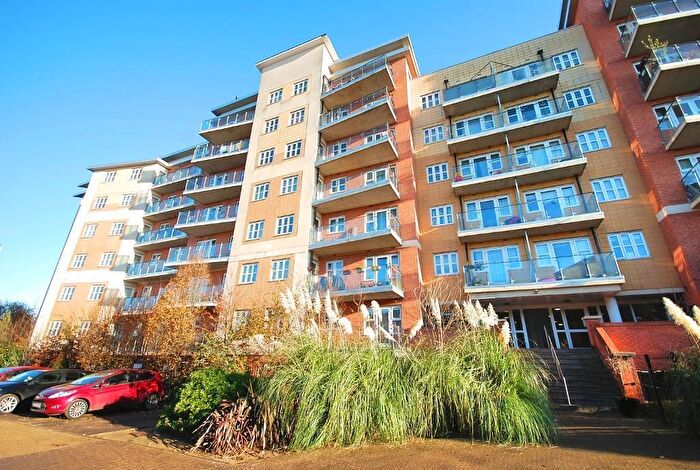 2 Bedroom Flat To Rent In Bridge Court, Stanley Road, Harrow, HA2