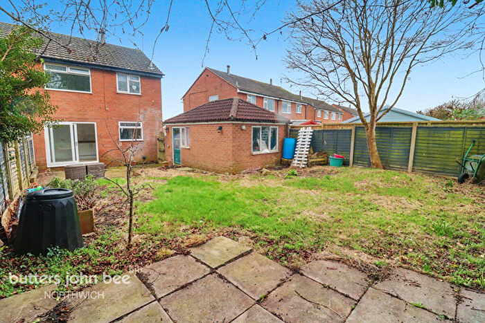 3 Bedroom Semi Detached House For Sale In Meadow Lane, Northwich, CW9