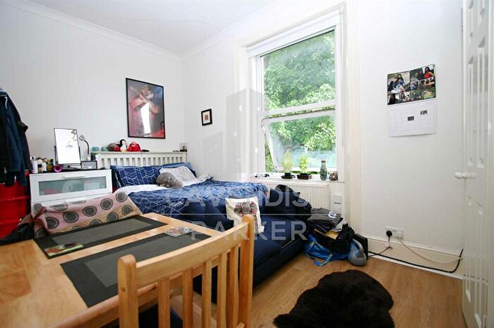 Studio To Rent In West End Lane, West Hampstead, London, NW6