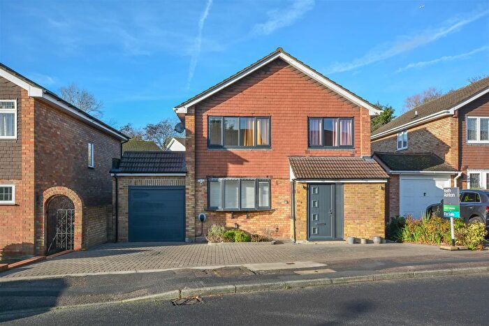 4 Bedroom Detached House For Sale In Talbrook, Brentwood, CM14