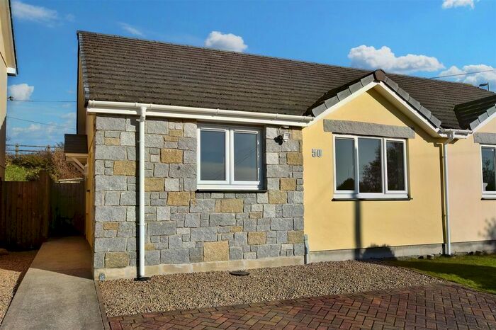2 Bedroom Semi-Detached Bungalow To Rent In Park Road, Redruth, TR15