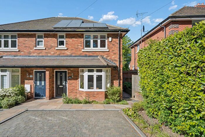 3 Bedroom End Of Terrace House For Sale In Little Chalfont, Amersham, HP7