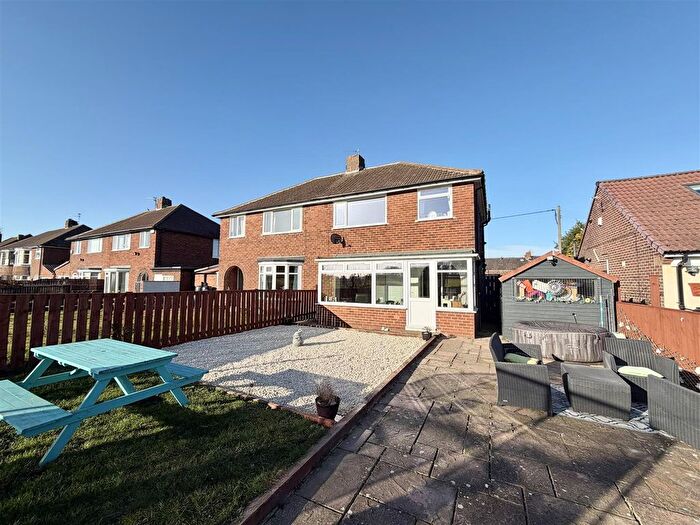 3 Bedroom Property For Sale In Woodland Grange, Fencehouses, Houghton Le Spring, DH4