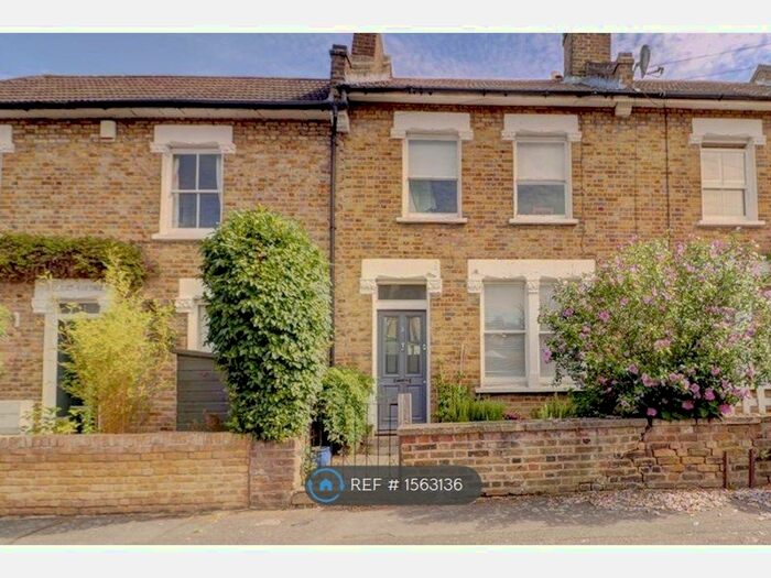 2 Bedroom Terraced House To Rent In Cornflower Terrace, London, SE22