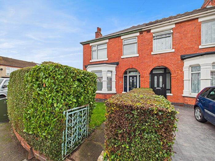3 Bedroom End Of Terrace House For Sale In Abercorn Road, Chapelfields, Coventry, CV5
