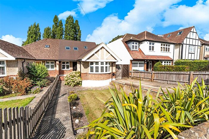 4 Bedroom Bungalow For Sale In Strangeways, Watford, Hertfordshire, WD17
