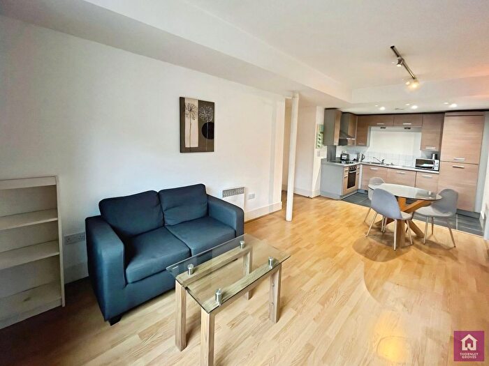 2 Bedroom Flat For Sale In Macintosh Mills, Cambridge Street, Southern Gateway, Manchester City Centre, M1