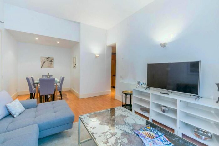 2 Bedroom Flat To Rent In Dingley Road, Old Street, London, EC1V