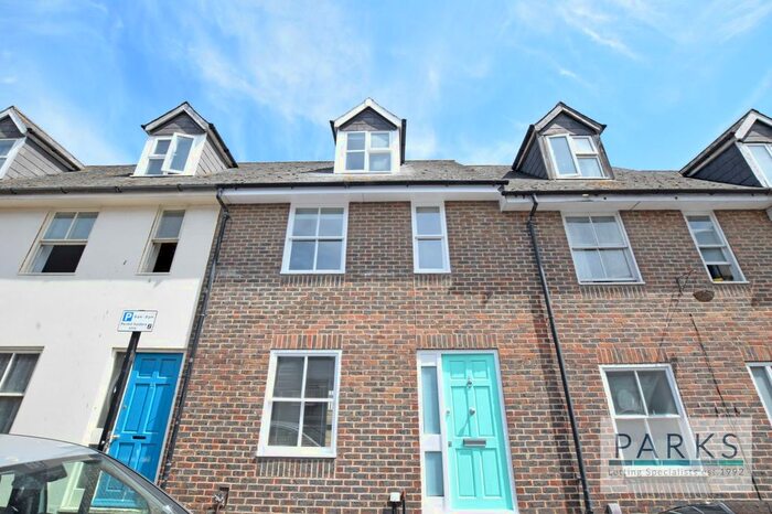 3 Bedroom Terraced House To Rent In Portland Street, Brighton, BN1