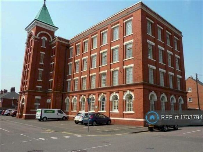 2 Bedroom Flat To Rent In Waterloo Mill, Leek, ST13